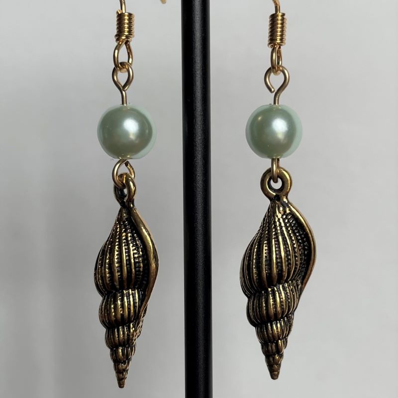 Wholesale Flower Round Shell Pearl Beads Earrings for Girl Women -  Pandahall.com